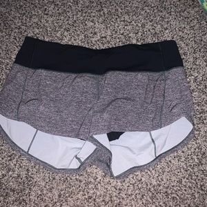 Lulu shorts 2.5